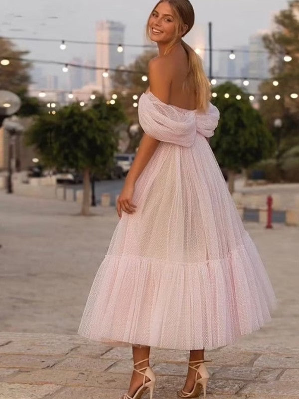 Wholesale A-Line/Princess Tulle Ruffles Off-the-Shoulder Sleeveless Tea-Length Dresses